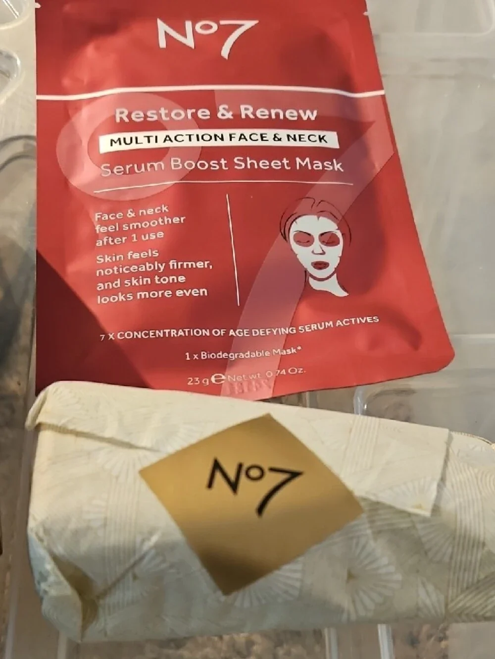 Skincare Treats Set - Red No. 7 New V45